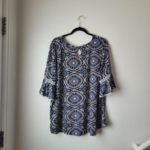 Roommates Plus Size Boho Bell Sleeves Embroidered Blouse - Picture 6 of 8